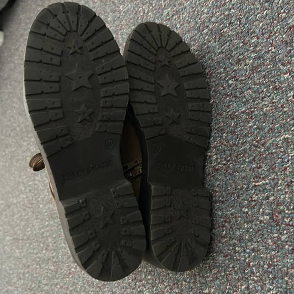 Kelly & Katie bootie - Picture 6 of 9